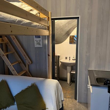 Studette Fonctionnelle Eaux Bonnes Apartment Екстериор снимка